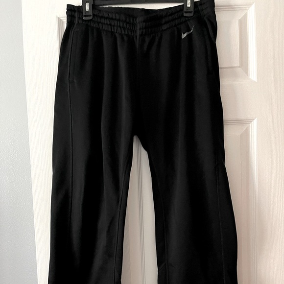 Sweatpants - Picture 1 of 3